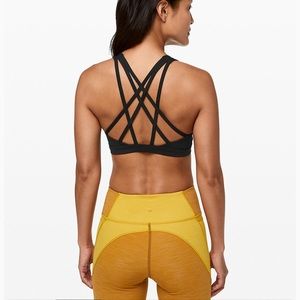 Lululemon Free to Be Serene Sports Bra